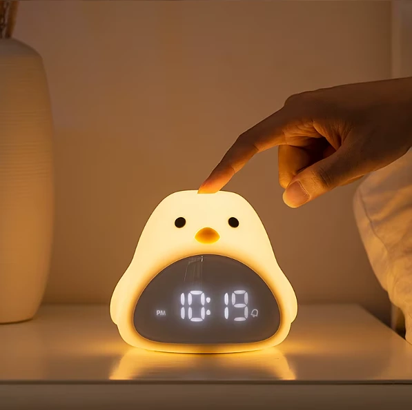 Réveil enfant oiseau commande tactile Réveil enfant oiseau avec veilleuse douce et commande tactile